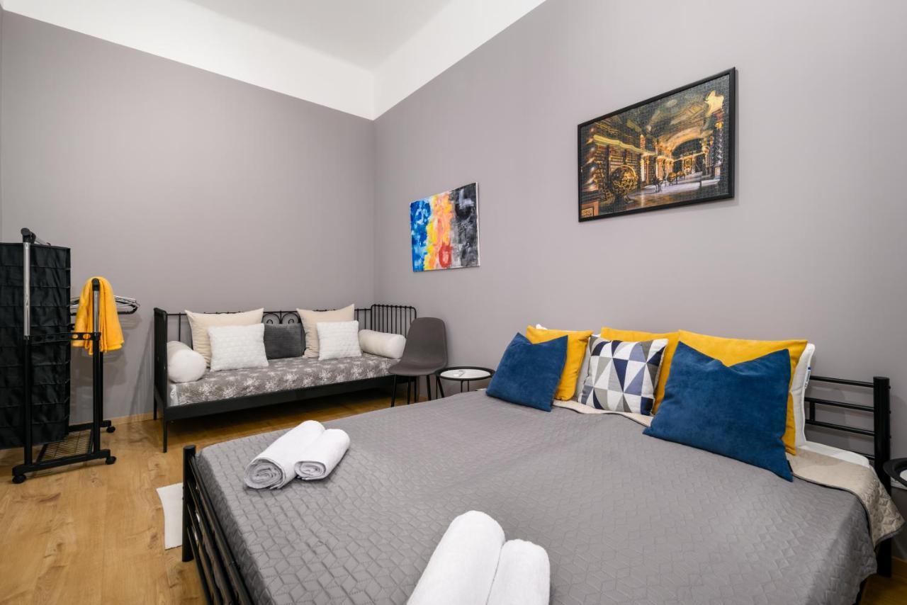בודפשט Ja18 Downtown Pearl - 2 Bedroom Apartment מראה חיצוני תמונה